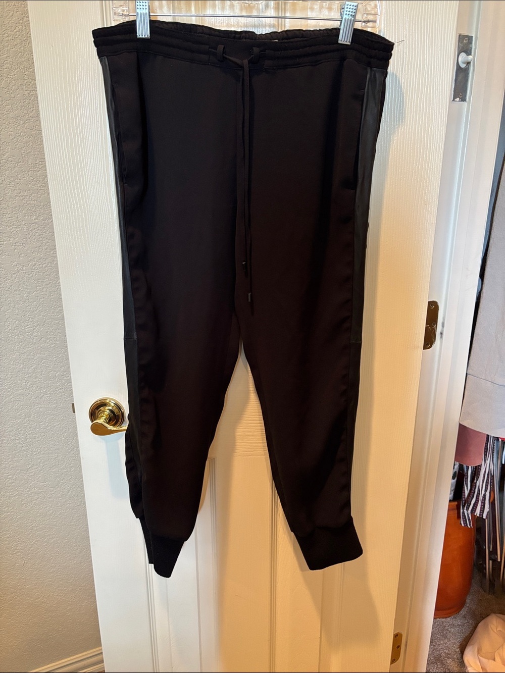 Vince Black Satin Tuxedo Stripe Jogger Pants Drawstring Pull On Lounge Luxury S